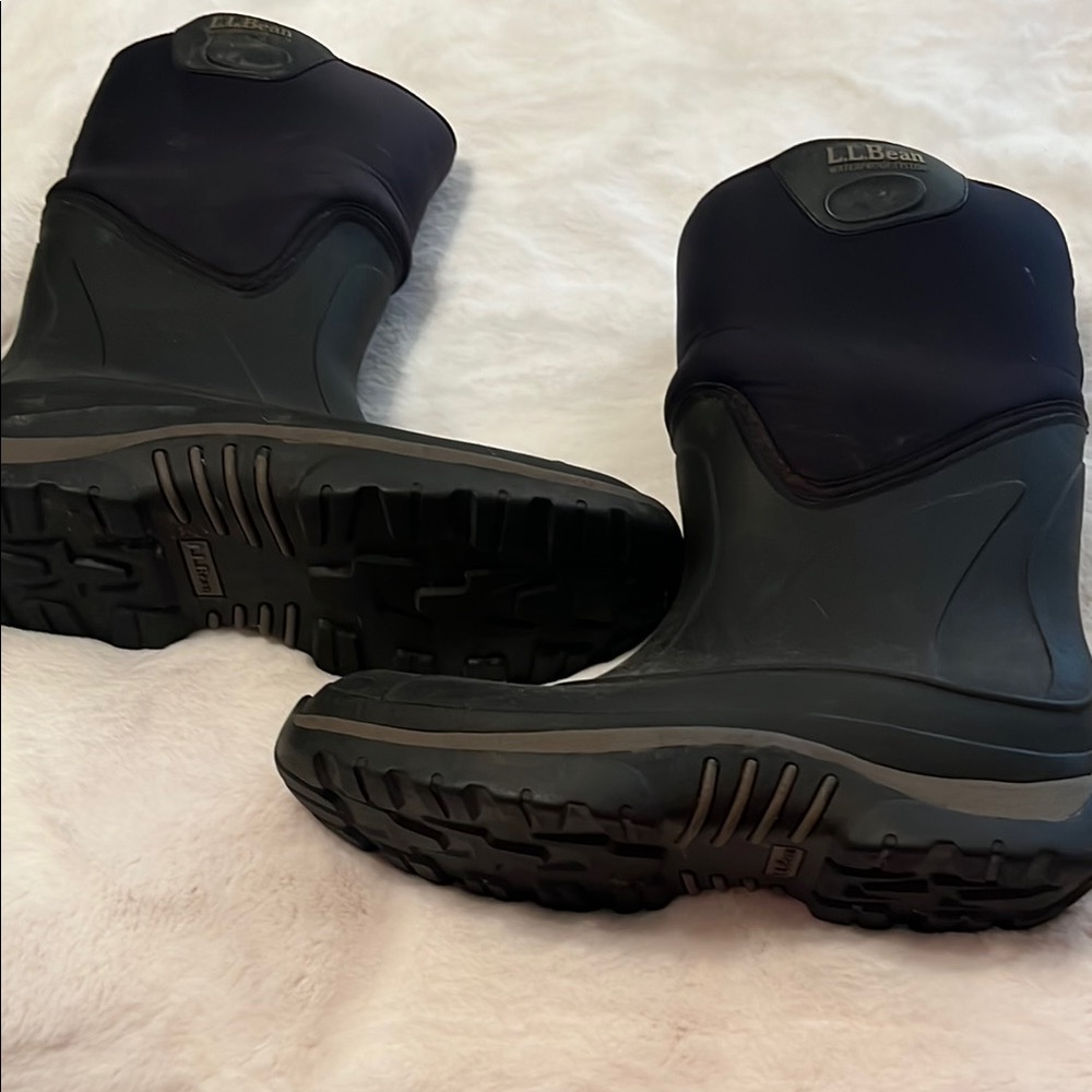 L.L. Bean Black and Gray Rain & Snow Boots with Durable Traction